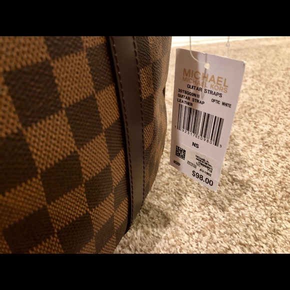 Michael Kors Shoulder strap. White & gold. NWT - Picture 3 of 6